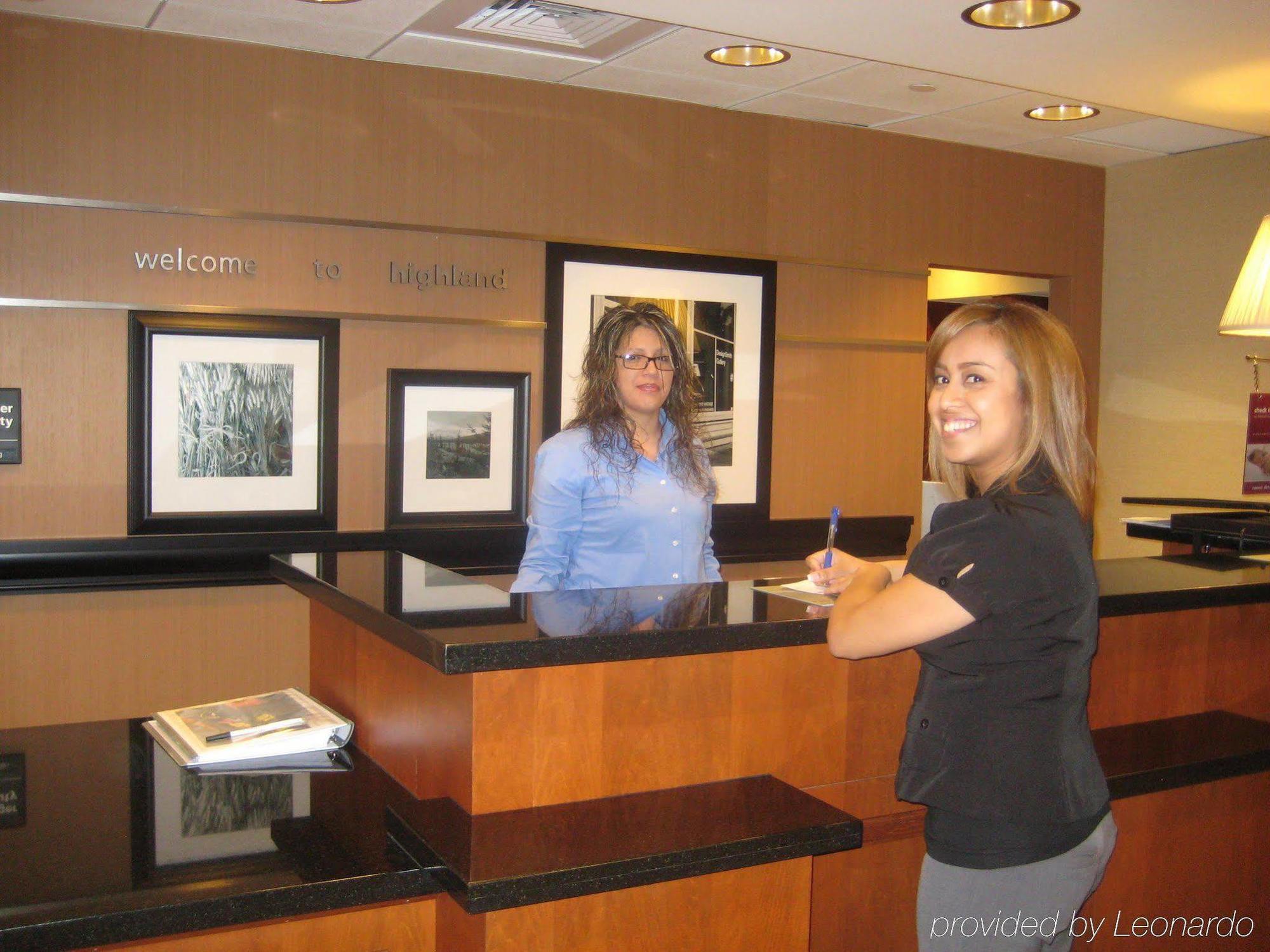 Hampton Inn & Suites Highland 샌 베르나디노 내부 사진